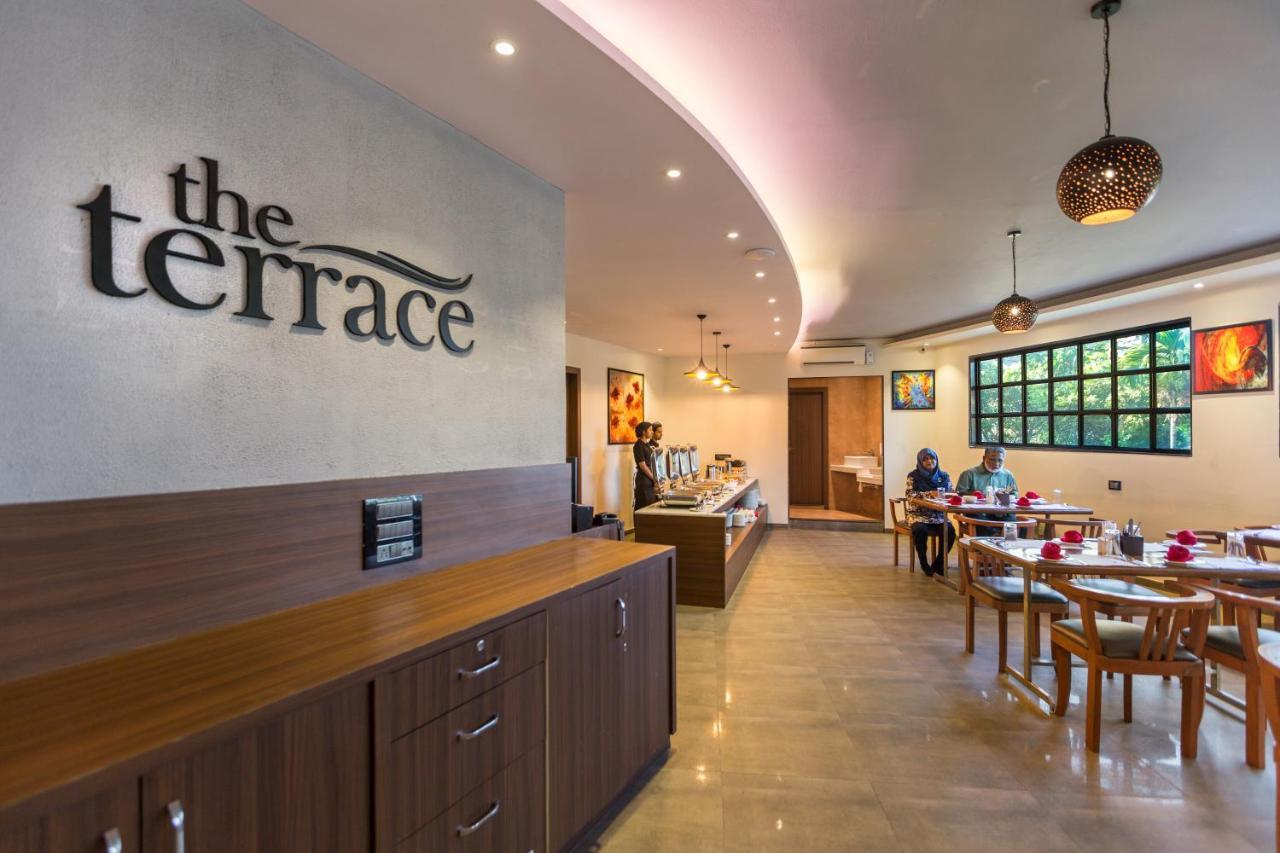 Aura One Hotel Kochi Ngoại thất bức ảnh